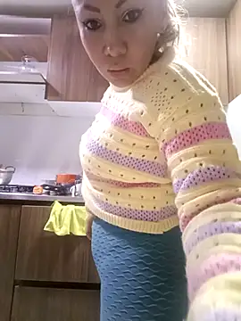 Snapshot of coral_smitth chatting on December 5, 2025, 6:50 pm coral smitth online show from December 5, 2025, 6:50 pm