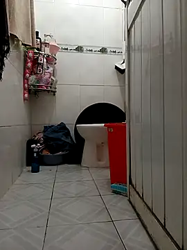 Snapshot of HimiJim chatting on November 16, 2025, 12:32 pm HimiJim online show from November 16, 2025, 12:32 pm