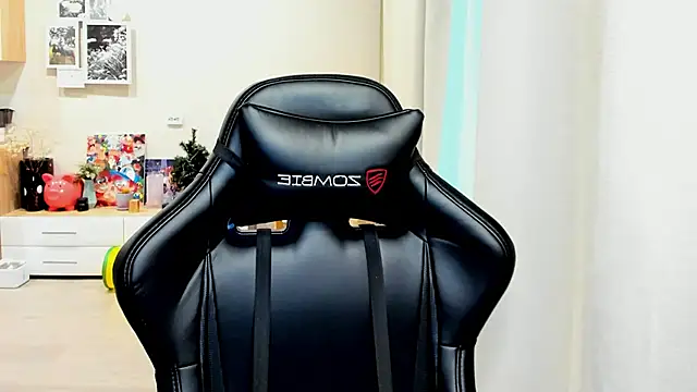 Sm0ly online show from October 2, 2025, 2:04 am