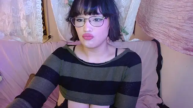 Snapshot of nomichuu chatting on November 5, 2025, 2:25 am nomichuu online show from November 5, 2025, 2:25 am