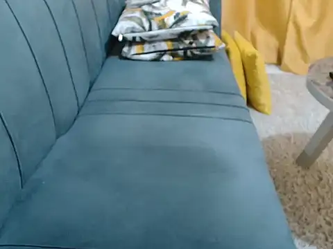 Snapshot of leslysexygirl chatting on March 23, 2026, 5:18 am leslysexygirl online show from March 23, 2026, 5:18 am