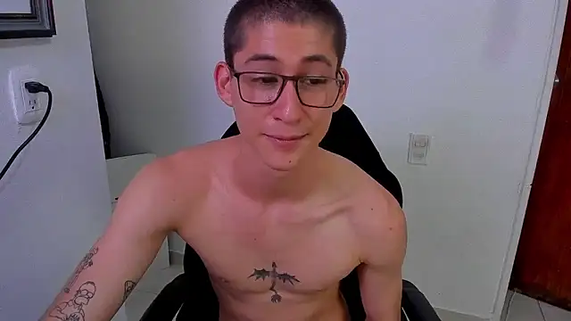 Snapshot of Jaack_str chatting on December 19, 2024, 3:18 am Jaack str online show from December 19, 2024, 3:18 am