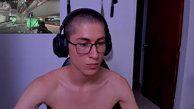 Snapshot of Jaack_str chatting on December 14, 2024, 3:39 am Jaack str online show from December 14, 2024, 3:39 am