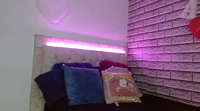 karol labichotam online show from February 19, 2025, 8:31 pm