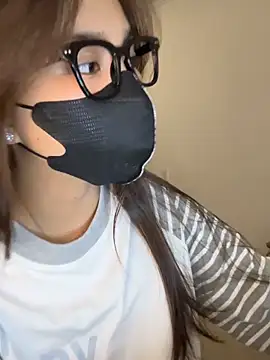 Lilisa miu online show from January 19, 2026, 4:11 pm