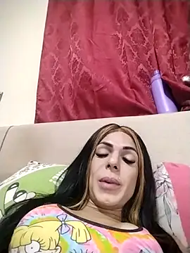 Snapshot of Transthifany chatting on April 19, 2026, 11:18 pm Transthifany online show from April 19, 2026, 11:18 pm