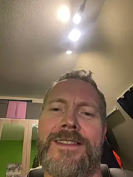 Snapshot of Rockburg chatting on January 2, 2025, 7:29 pm Rockburg online show from January 2, 2025, 7:29 pm