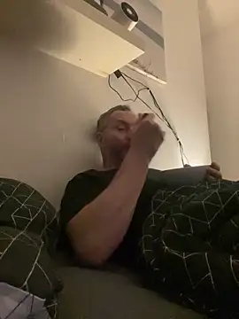 Snapshot of Rockburg chatting on December 27, 2024, 6:24 am Rockburg online show from December 27, 2024, 6:24 am