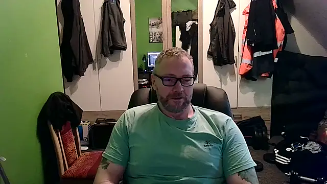 Snapshot of Rockburg chatting on February 3, 2025, 1:08 pm Rockburg online show from February 3, 2025, 1:08 pm