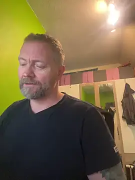 Snapshot of Rockburg chatting on February 18, 2025, 8:38 am Rockburg online show from February 18, 2025, 8:38 am