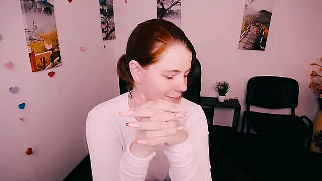 Snapshot of Sun_Alexia chatting on November 18, 2025, 5:38 pm Sun Alexia online show from November 18, 2025, 5:38 pm