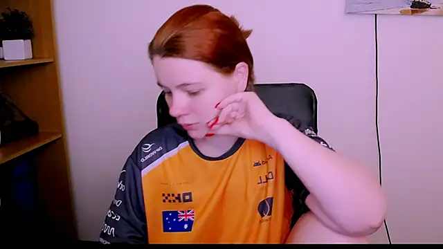 Sun Alexia online show from March 29, 2026, 3:41 am