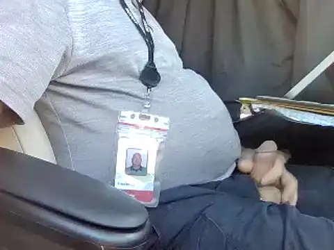 Policeman20742 online show from January 8, 2025, 5:48 pm