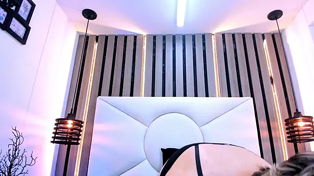 Cutie Shy  online show from January 6, 2026, 7:18 pm