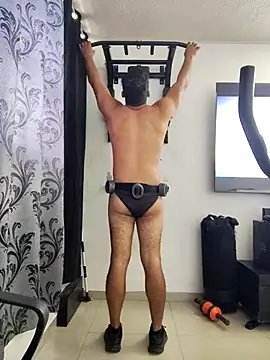 Snapshot of LatinMar chatting on October 15, 2025, 12:46 pm LatinMar online show from October 15, 2025, 12:46 pm