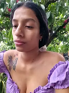 lily sk online show from February 2, 2025, 9:56 pm