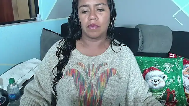 Snapshot of saggil23 chatting on December 19, 2025, 7:55 am saggil23 online show from December 19, 2025, 7:55 am