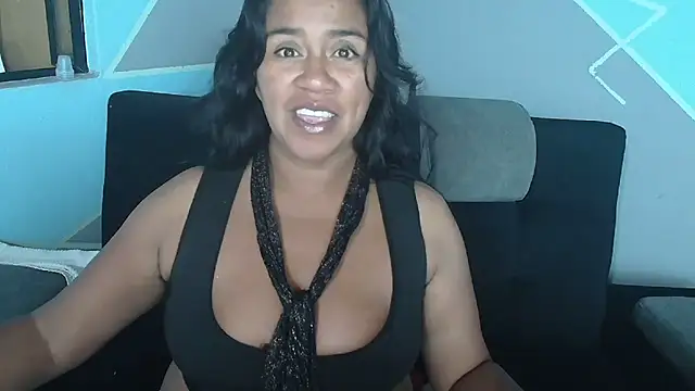 Snapshot of saggil23 chatting on June 14, 2026, 8:48 am saggil23 online show from June 14, 2026, 8:48 am