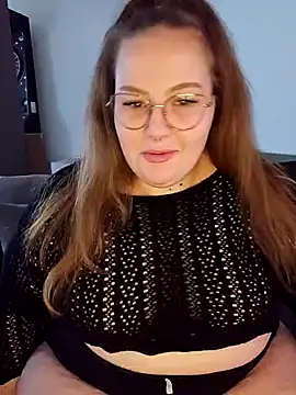  Julie x online show from February 21, 2025, 7:23 am