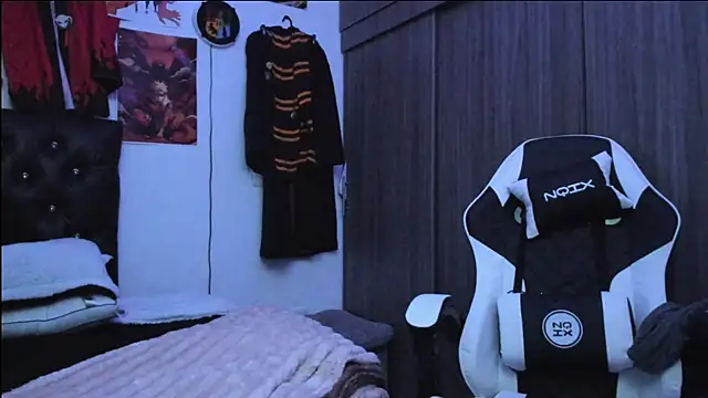 TommyGun 22 online show from April 11, 2026, 12:07 am