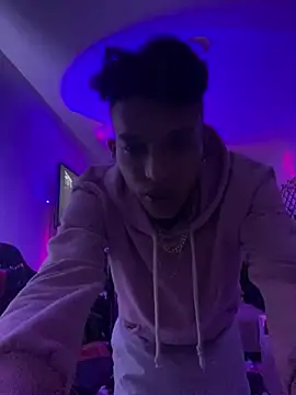 TommyGun 22 online show from February 18, 2025, 5:53 am