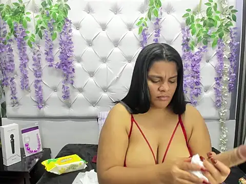 Sam-Evans-hot online show from April 15, 2026, 7:51 pm