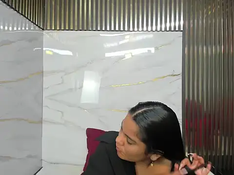 Sam-Evans-hot online show from December 20, 2025, 2:14 am