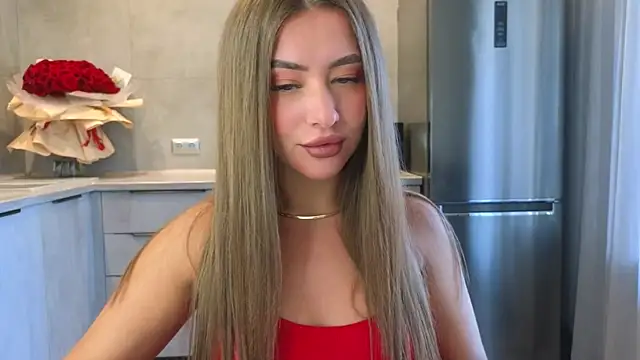 Snapshot of Cinderella____ chatting on March 22, 2025, 3:52 am Cinderella online show from March 22, 2025, 3:52 am