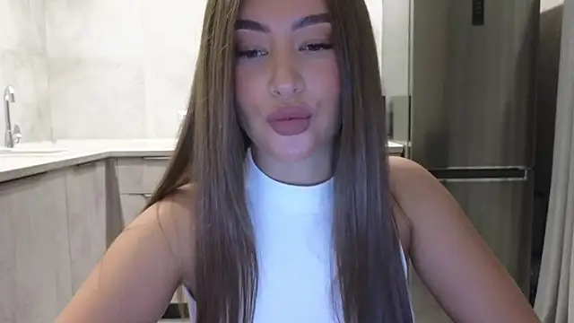 Snapshot of Cinderella____ chatting on February 26, 2025, 9:09 pm Cinderella online show from February 26, 2025, 9:09 pm