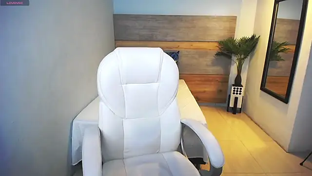 Snapshot of liseth_fox chatting on March 16, 2025, 1:38 am liseth fox online show from March 16, 2025, 1:38 am