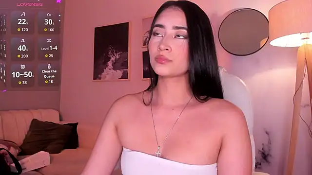 lara madisson online show from August 2, 2026, 6:34 am