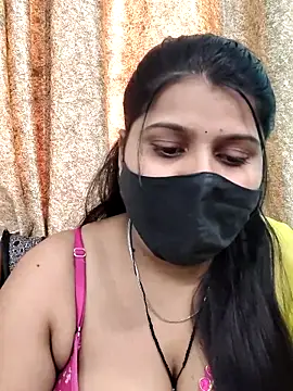Snapshot of Hotty-simran chatting on December 2, 2025, 4:36 am Hotty-simran online show from December 2, 2025, 4:36 am