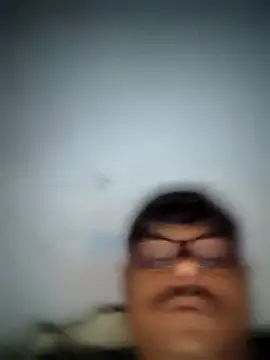 Snapshot of Srmotrs chatting on November 9, 2025, 12:36 am Srmotrs online show from November 9, 2025, 12:36 am