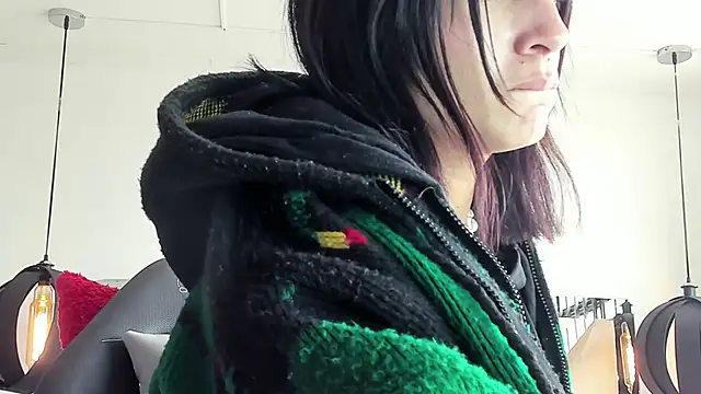 Snapshot of ValeryyGrace chatting on February 13, 2025, 6:48 pm ValeryyGrace online show from February 13, 2025, 6:48 pm