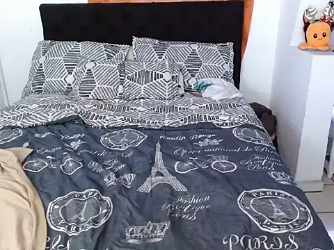 Snapshot of luna_grans_777 chatting on November 29, 2025, 5:29 am luna grans 777 online show from November 29, 2025, 5:29 am