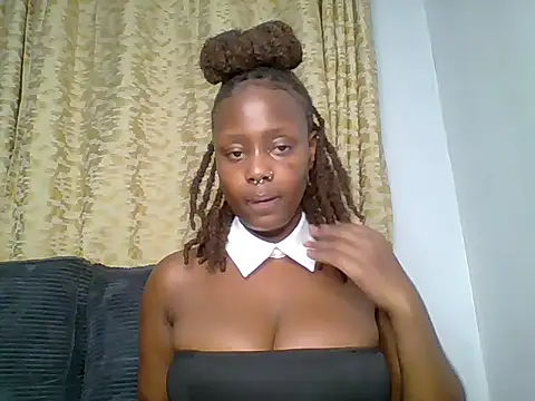 Snapshot of Miss_Amani chatting on September 22, 2025, 6:58 pm Miss Amani online show from September 22, 2025, 6:58 pm