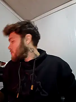 Snapshot of Franso13 chatting on December 14, 2024, 10:07 pm Franso13 online show from December 14, 2024, 10:07 pm