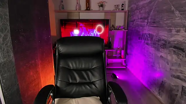 DeboraaLombardii online show from January 4, 2025, 8:16 pm