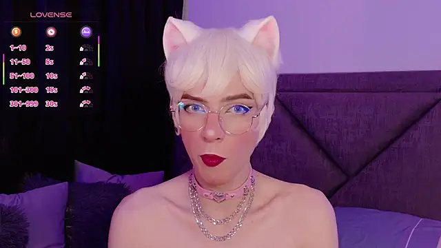 Snapshot of Sammy_Russell chatting on October 12, 2025, 5:20 am Sammy Russell online show from October 12, 2025, 5:20 am