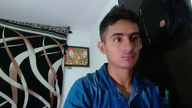 Snapshot of maria_and_angel chatting on January 2, 2025, 12:55 am maria and angel online show from January 2, 2025, 12:55 am