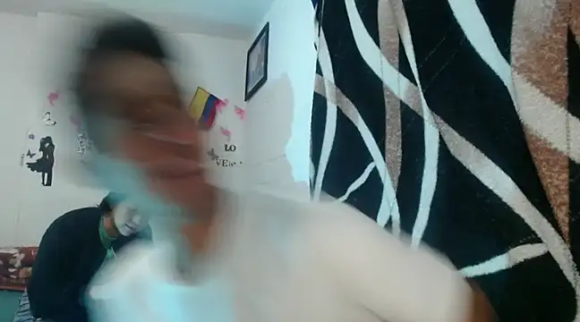 Snapshot of maria_and_angel chatting on December 16, 2024, 1:10 am maria and angel online show from December 16, 2024, 1:10 am