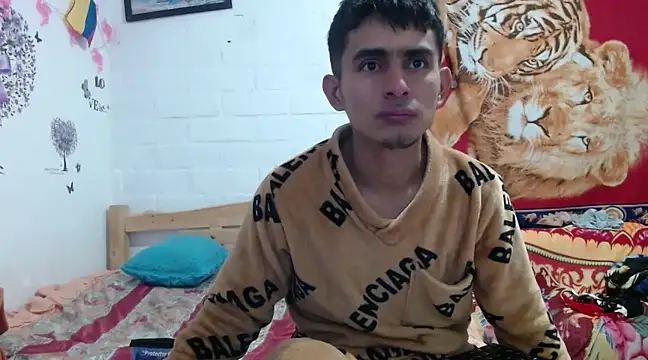 Snapshot of maria_and_angel chatting on January 24, 2025, 1:13 am maria and angel online show from January 24, 2025, 1:13 am