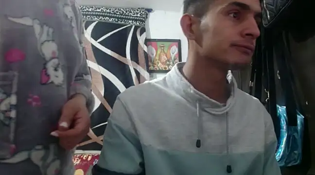 Snapshot of maria_and_angel chatting on January 5, 2025, 2:06 am maria and angel online show from January 5, 2025, 2:06 am