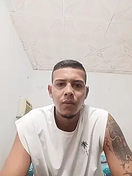 Snapshot of Andres0908Lp chatting on July 5, 2026, 3:41 pm Andres0908Lp online show from July 5, 2026, 3:41 pm