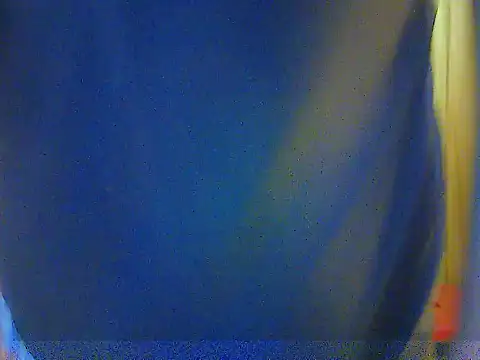 Snapshot of LOVERIAKOL chatting on April 4, 2026, 7:15 am LOVERIAKOL online show from April 4, 2026, 7:15 am