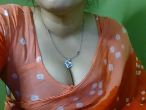 Snapshot of LOVERIAKOL chatting on March 10, 2026, 6:56 pm LOVERIAKOL online show from March 10, 2026, 6:56 pm