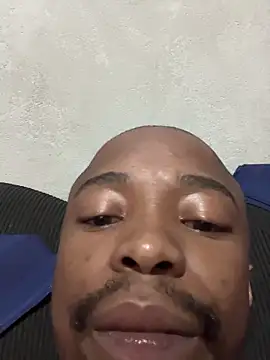 Snapshot of freshfreaky chatting on February 9, 2026, 4:54 am freshfreaky online show from February 9, 2026, 4:54 am