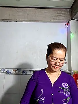 phnz online show from February 6, 2026, 10:33 am