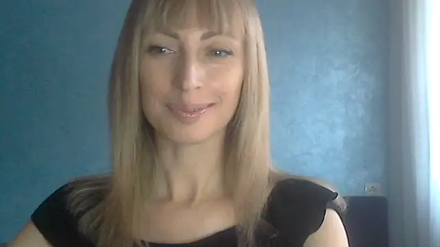 EffectMaya online show from March 21, 2025, 1:56 pm