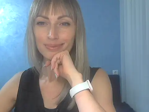 EffectMaya online show from October 25, 2025, 3:23 pm